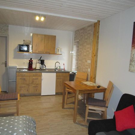 Ferienapartments Am Dorfplatz Langscheid  Dış mekan fotoğraf